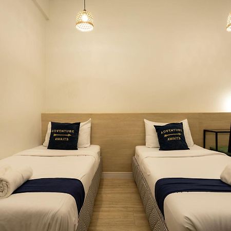 Pakchong Center Poshtel Hotel Buitenkant foto