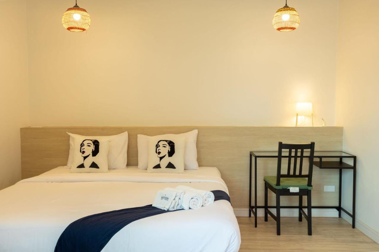 Pakchong Center Poshtel Hotel Buitenkant foto