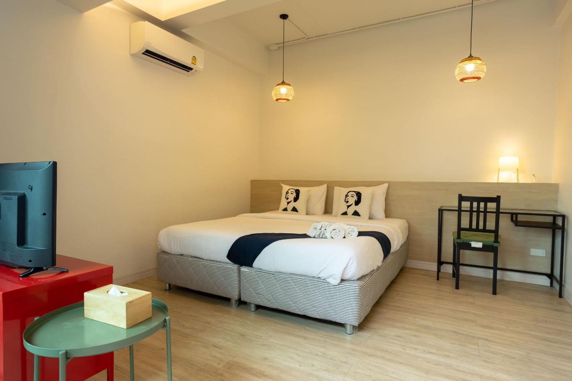 Pakchong Center Poshtel Hotel Buitenkant foto